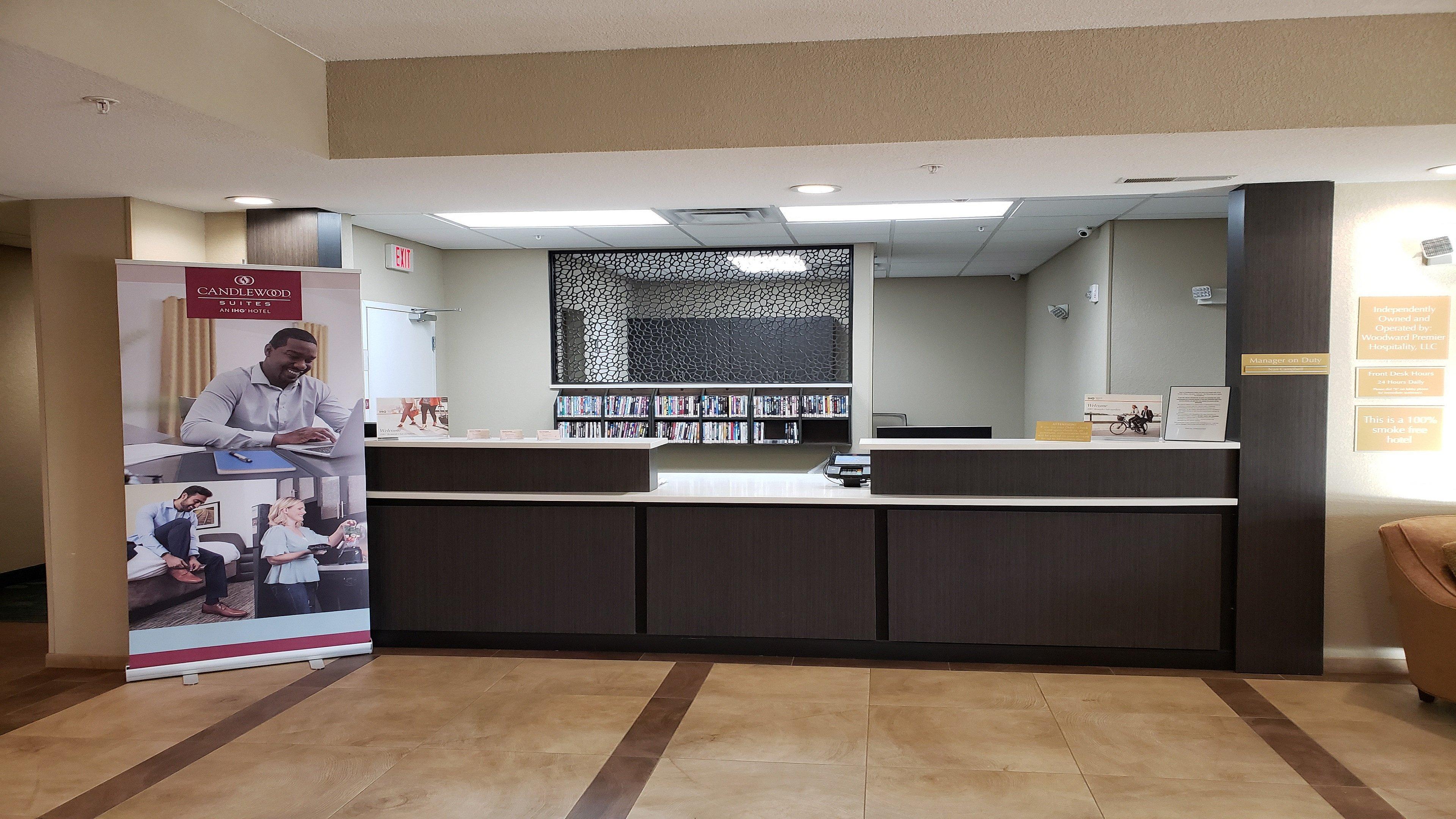 伍德沃尔德烛木套房酒店 Woodward 外观 照片